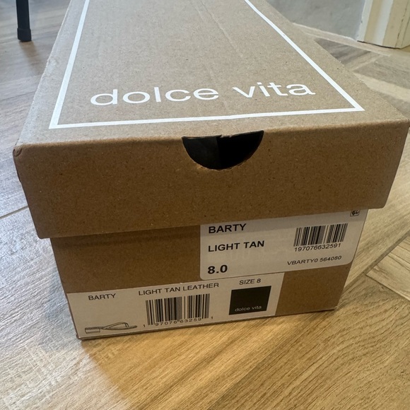 Dolce Vita Sandals - Picture 2 of 3